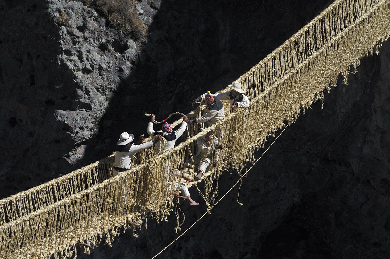 Qeswachaka: El último puente inca